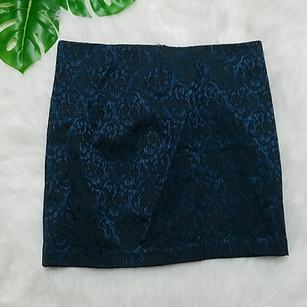 FOR EVER 21 SKIRT